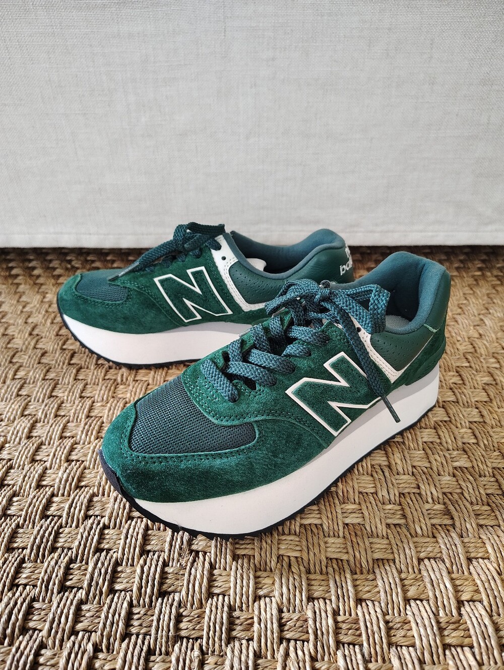 New Balance 574+ Platform Retro Running Shoes/Sneakers -Green Sz 7.5 - Picture 4 of 10